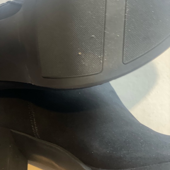 Boots - Picture 3 of 13